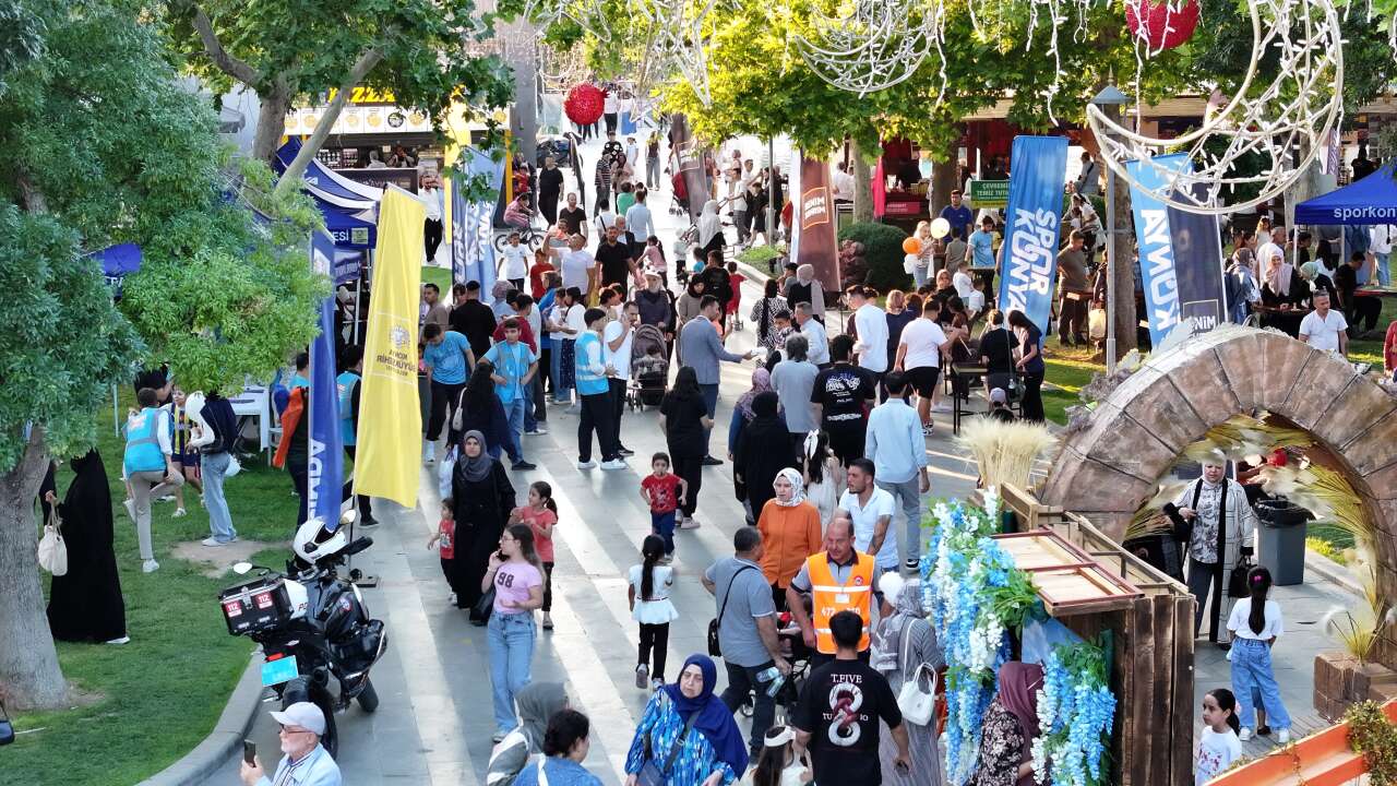 Başkan Altay, Konya Kültür Günleri coşkusuna ortak oldu 21